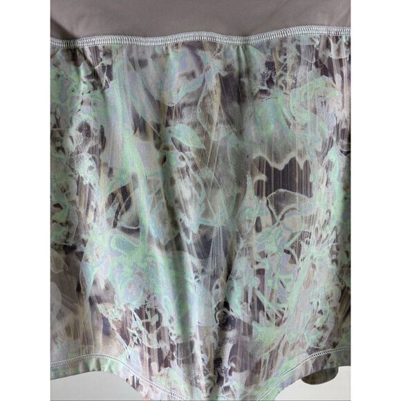 Lululemon Pace Rival Mid Rise Skirt in Plisse Bloom Multi Mauve Gray Size 4 - Picture 3 of 7